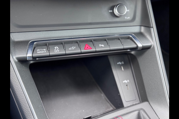 Audi Q3 Sportback 45 TFSI e S Edition Pano/Leer/Matrix/Camera