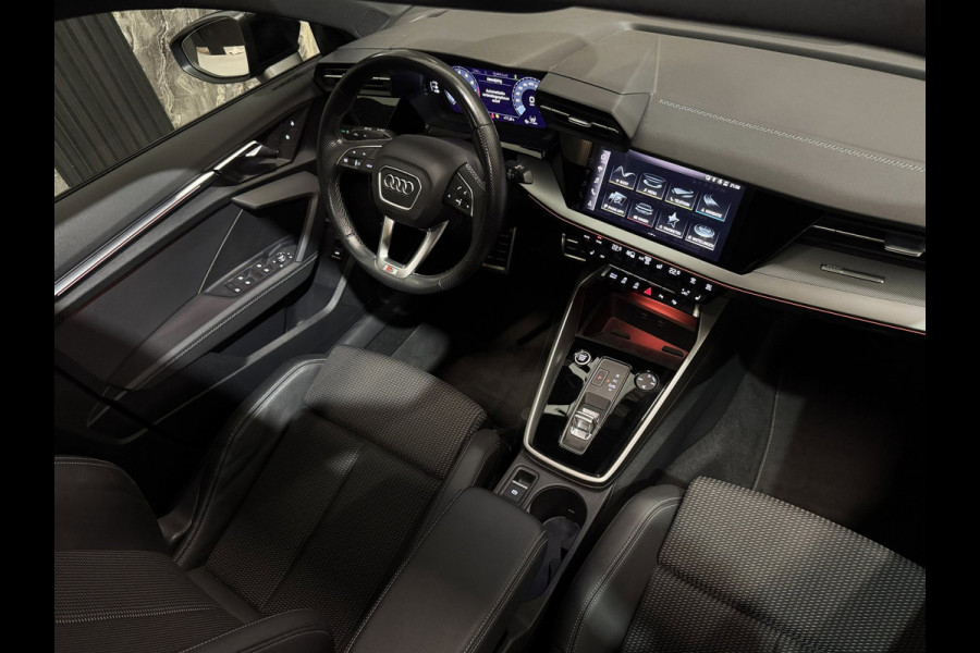 Audi A3 Limousine 35 TFSI Edition One 3x S-Line|PANO|AMBI LIGHTS|MATRIX|KEYLESS