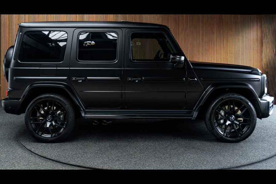 Mercedes-Benz G-Klasse 63 Navi Burmester Leer 360 Camera PTS Open dak Massage Distronic+ Memory seats Stoelventilatie Stoelverwarming Climate voor & achter Trekhaak