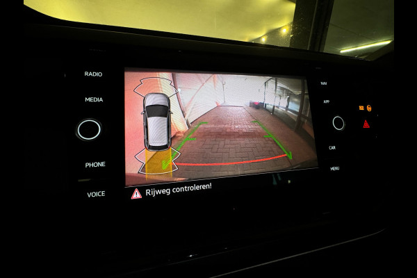 Volkswagen Polo 1.0 TSI R-Line Business Keyless|IQ|Camera