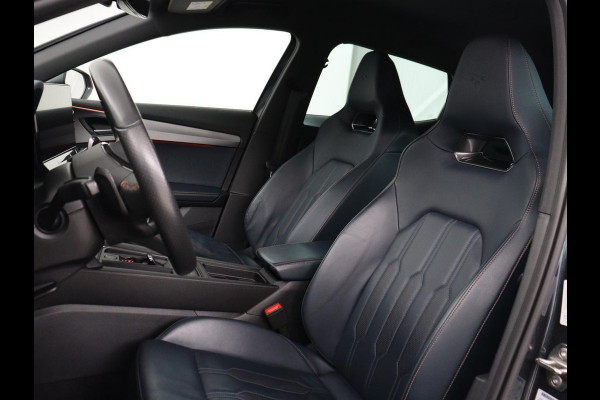 CUPRA Formentor 1.4 eHybrid VZ | 245pk | Leder | Stoelverwarming | 360 Camera | Carplay | Sfeerverlichting | Navigatie | Adaptive cruise | Memory | Keyless | Full LED | PHEV | Plug In