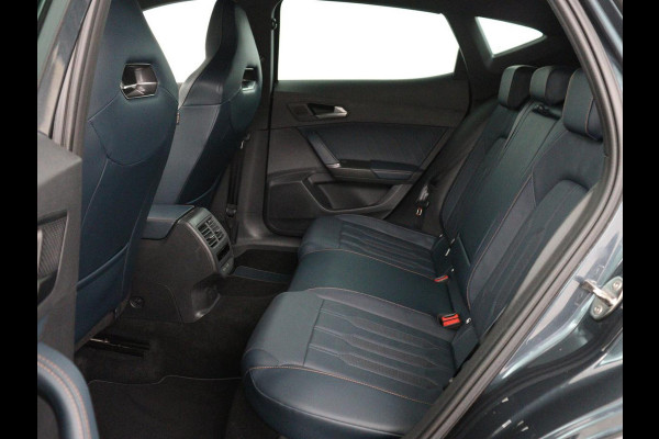 CUPRA Formentor 1.4 eHybrid VZ | 245pk | Leder | Stoelverwarming | 360 Camera | Carplay | Sfeerverlichting | Navigatie | Adaptive cruise | Memory | Keyless | Full LED | PHEV | Plug In