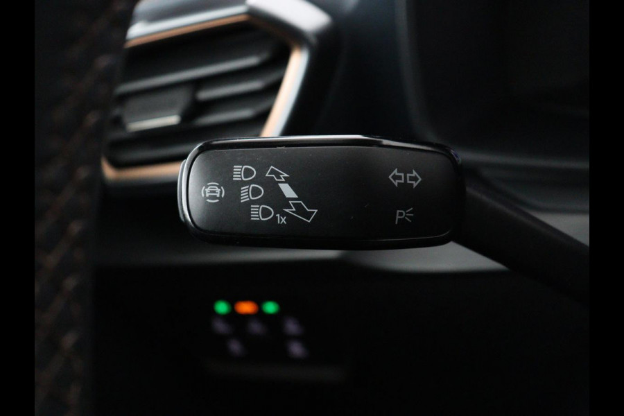 CUPRA Formentor 1.4 eHybrid VZ | 245pk | Leder | Stoelverwarming | 360 Camera | Carplay | Sfeerverlichting | Navigatie | Adaptive cruise | Memory | Keyless | Full LED | PHEV | Plug In