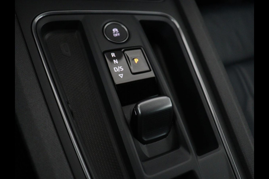 CUPRA Formentor 1.4 eHybrid VZ | 245pk | Leder | Stoelverwarming | 360 Camera | Carplay | Sfeerverlichting | Navigatie | Adaptive cruise | Memory | Keyless | Full LED | PHEV | Plug In