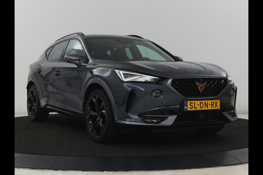 CUPRA Formentor 1.4 eHybrid VZ | 245pk | Leder | Stoelverwarming | 360 Camera | Carplay | Sfeerverlichting | Navigatie | Adaptive cruise | Memory | Keyless | Full LED | PHEV | Plug In