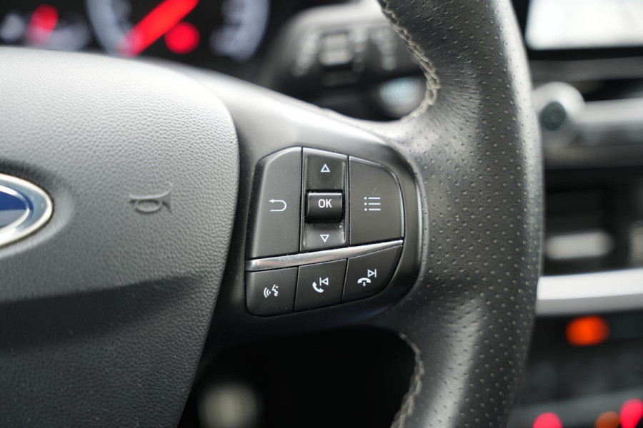 Ford Fiesta 1.5 EcoBoost ST-3 Panoramadak Bang & Olufsen Dodehoek LED Stuurverw.