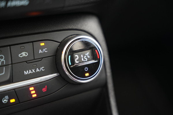 Ford Fiesta 1.5 EcoBoost ST-3 Panoramadak Bang & Olufsen Dodehoek LED Stuurverw.