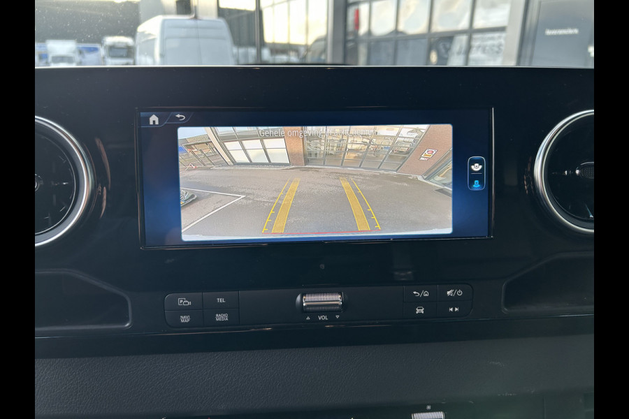 Mercedes-Benz Sprinter 317 CDI L2 H2 Pro Facelift / MBUX / Navigatie / Camera / Geveerde stoel / Cruise control / Airco / 270 Graden achterdeuren