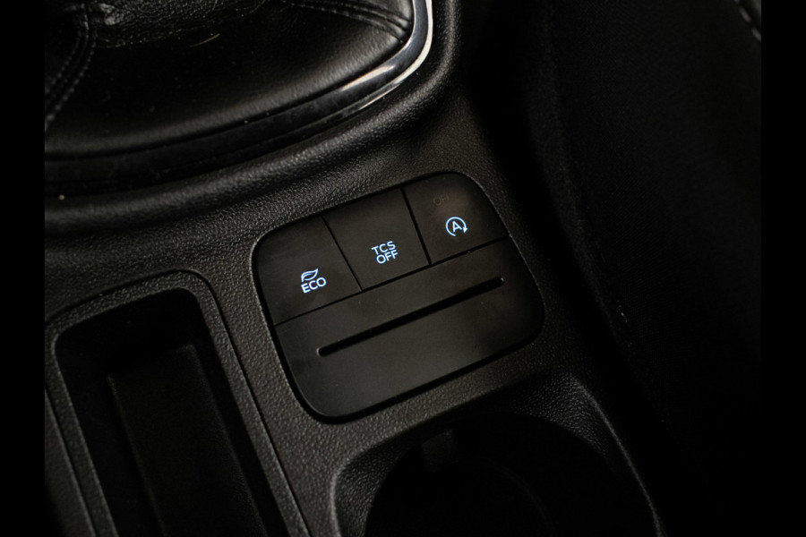 Ford Fiesta 1.1 Sport (APPLE CARPLAY,NAVI,CRUISE,BLACK EDITION,TREKHAAK,DAB,LED,SPORTSTOELEN,NETTE STAAT)