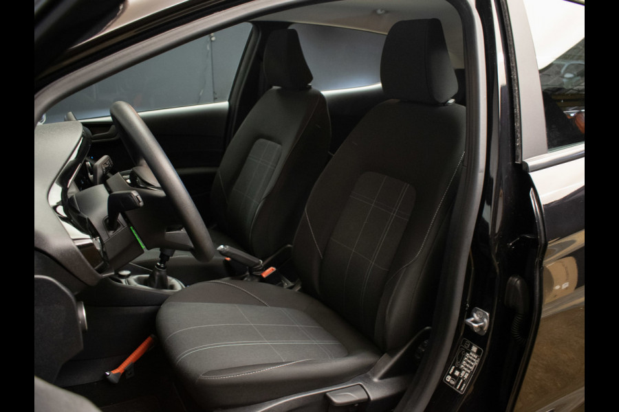 Ford Fiesta 1.1 Sport (APPLE CARPLAY,NAVI,CRUISE,BLACK EDITION,TREKHAAK,DAB,LED,SPORTSTOELEN,NETTE STAAT)