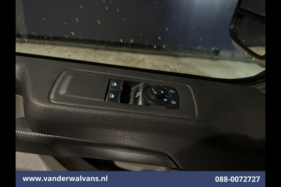 Ford Transit Custom 2.0 TDCI 136pk L1H1 Euro6 Airco | Camera | Apple Carplay | LED | Cruisecontrol Android Auto, Verwarmde voorruit, Parkeersensoren, Bijrijdersbank, 2740kg trekvermogen