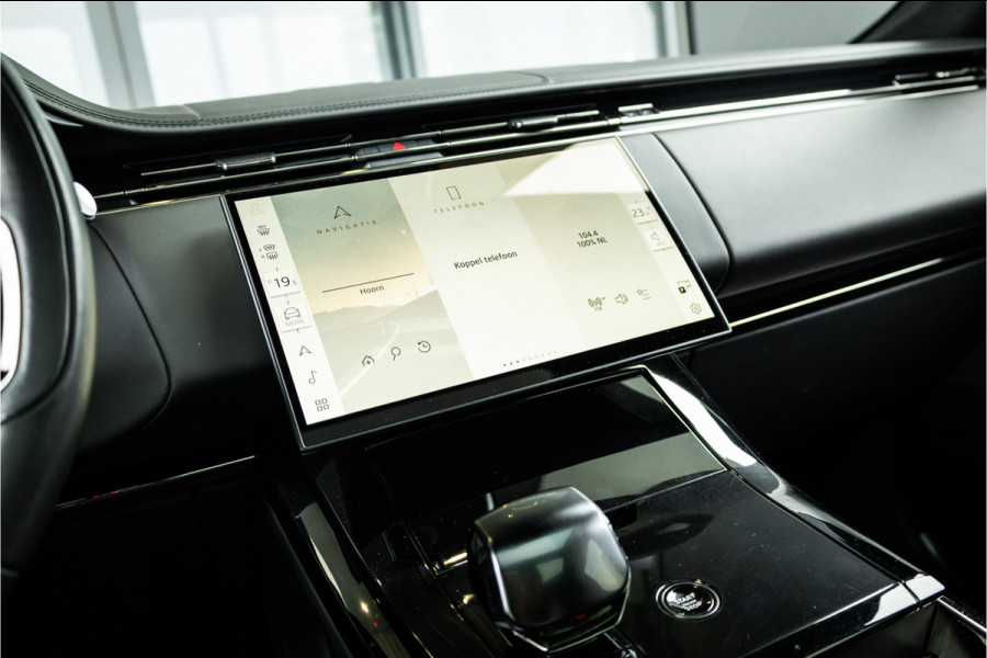 Land Rover Range Rover Sport 4.4 P635 SV Edition One Obsidian Black - Panorama | Carbon | Stoelkoeling & Massage | Meridian Audio