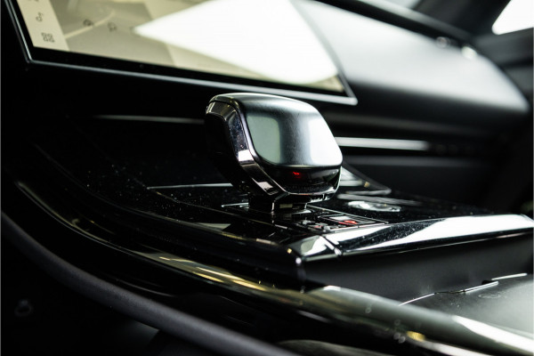 Land Rover Range Rover Sport 4.4 P635 SV Edition One Obsidian Black - Panorama | Carbon | Stoelkoeling & Massage | Meridian Audio