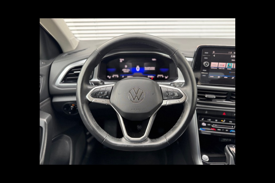 Volkswagen T-Roc 1.5 TSI Automaat,Virtueel,Navigatie-Camera-Carplay,Cruisecontrol,stoelverwarming
