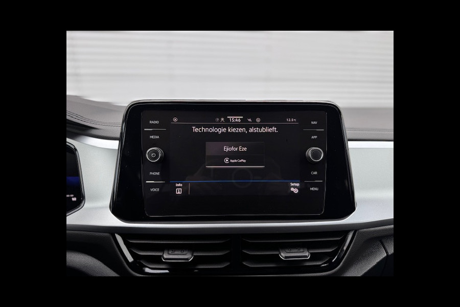 Volkswagen T-Roc 1.5 TSI Automaat,Virtueel,Navigatie-Camera-Carplay,Cruisecontrol,stoelverwarming