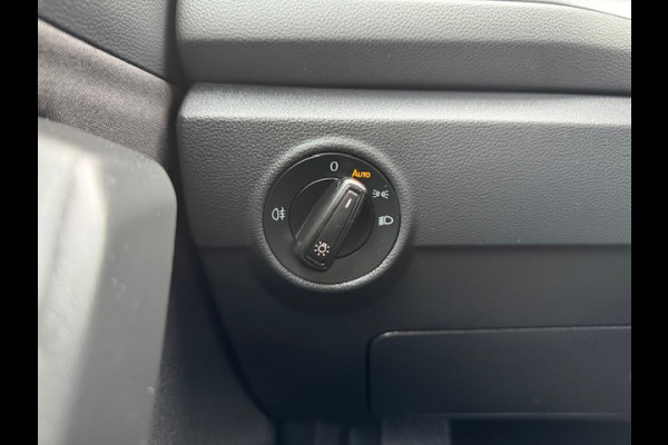 Volkswagen T-Roc 1.5 TSI Automaat,Virtueel,Navigatie-Camera-Carplay,Cruisecontrol,stoelverwarming