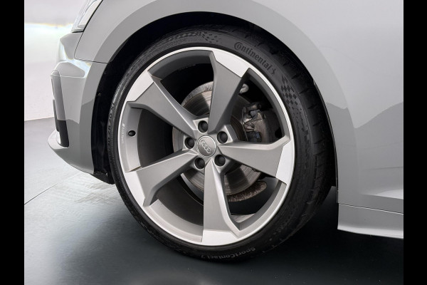 Audi A5 Coupé 40 TFSI S edition VAN € 31.900,- VOOR € 28.440,- UW LENTEVOORDEEL € 3.460,-! | S LINE IN- EN EXTERIEUR | TOPSTAAT! | 20 INCH| LEER| CAMERA| STOELVERWARMING| MATRIX LED| QUANTUM GRIJS