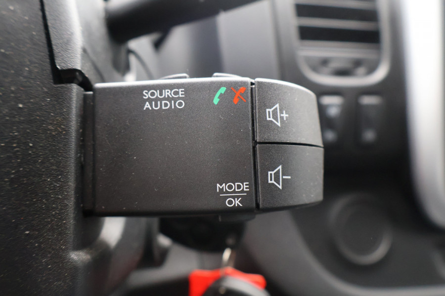 Renault Trafic 2.0 dCi 145pk L2 H1 Automaat