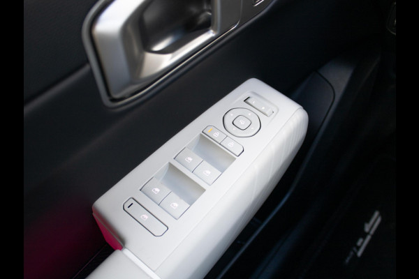 Kia EV4 GT-Line Business Edition 81.4 kWh Stoel+stuurverwarming | Rode remklauwen | Navigatie | LMV | Carplay | Gave auto!