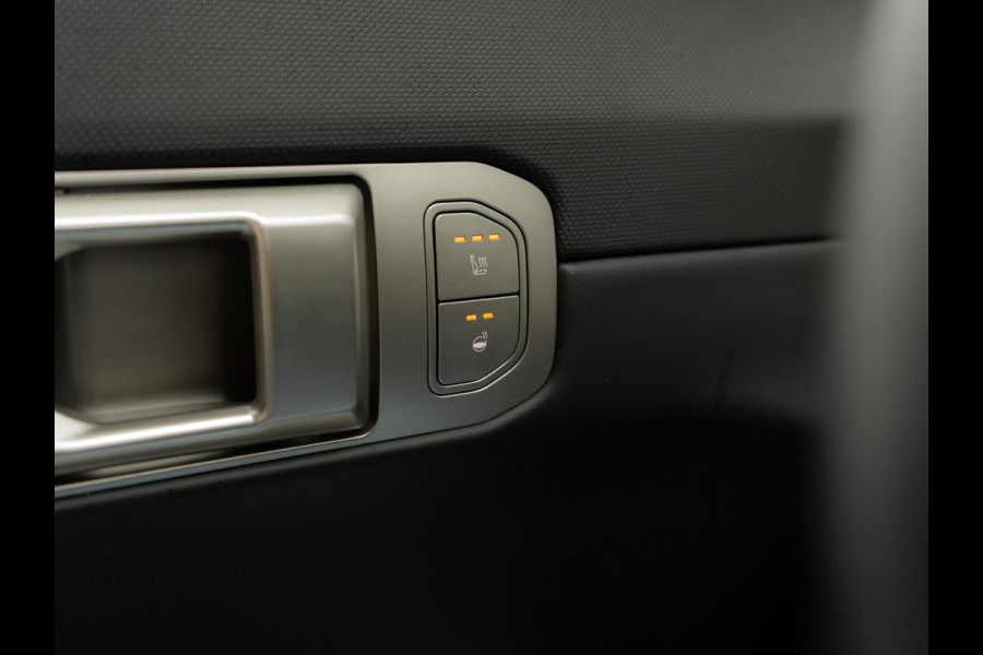 Kia EV4 Fastback GT-Line Business Edition 81.4 kWh Stoel+stuurverwarming | GT-Line interieur | Navigatie | LMV | Carplay | unieke kleur!