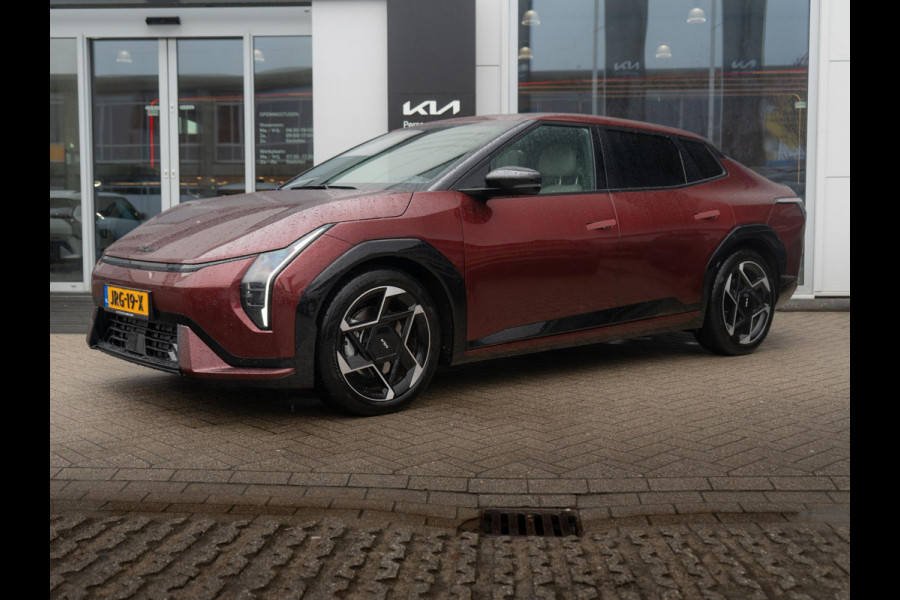 Kia EV4 Fastback GT-Line Business Edition 81.4 kWh Stoel+stuurverwarming | GT-Line interieur | Navigatie | LMV | Carplay | unieke kleur!