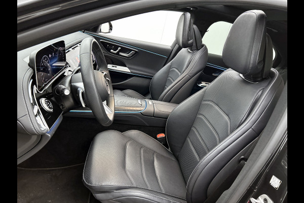 Mercedes-Benz E-Klasse 300 e Sport Edition AMG Line | Panorama Schuif-Kanteldak | Distronic | Lederen bekleding | Alarm | Parkeerpakket met 360°-camera | 20 Inch AMG Velgen. Inclusief 24 maanden MB Certified garantie voor Europa.