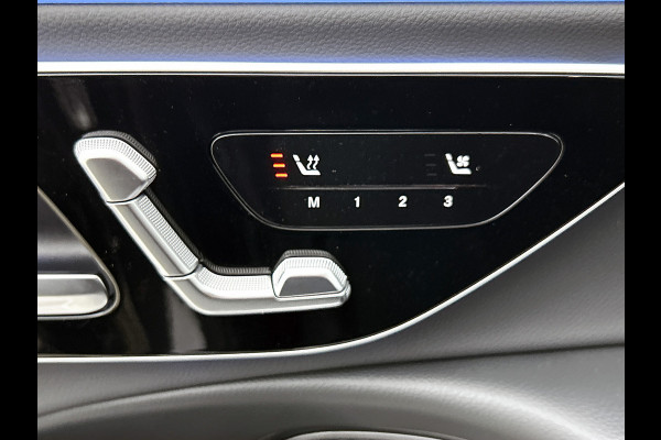 Mercedes-Benz E-Klasse 300 e Sport Edition AMG Line | Panorama Schuif-Kanteldak | Distronic | Lederen bekleding | Alarm | Parkeerpakket met 360°-camera | 20 Inch AMG Velgen. Inclusief 24 maanden MB Certified garantie voor Europa.