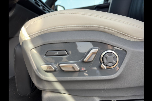 Kia EV9 GT-Line AWD 99.8 kWh HUD | Leder | Meridian Sound | Camera | Navi | Apple CarPlay/Android Auto | Key-Less | Stuur-/Stoelverwarming | PDC | Cruise | LED |