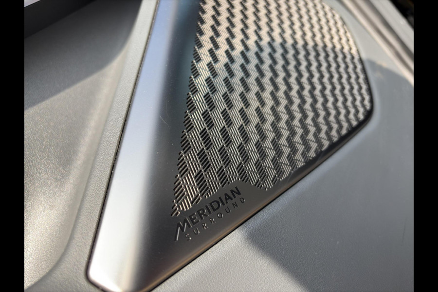 Kia EV9 GT-Line AWD 99.8 kWh HUD | Leder | Meridian Sound | Camera | Navi | Apple CarPlay/Android Auto | Key-Less | Stuur-/Stoelverwarming | PDC | Cruise | LED |