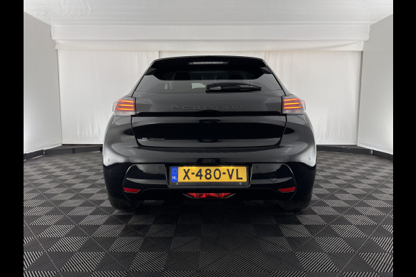 Peugeot e-208 EV Style 50 kWh [ 3-Fase-11kW] {SOH-96%} (INCL-BTW) Aut. *LEATHER-FABRIC | FULL-LED | SPORT-SEATS | KEYLESS | PRIVACY-GLASS | DAB+ | NAVI-FULLMAP | ECC | PDC | CRUISE | 16''ALU*