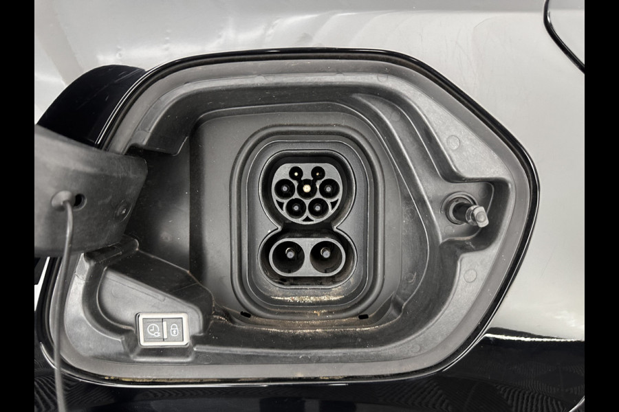 Peugeot e-208 EV Style 50 kWh [ 3-Fase-11kW] {SOH-96%} (INCL-BTW) Aut. *LEATHER-FABRIC | FULL-LED | SPORT-SEATS | KEYLESS | PRIVACY-GLASS | DAB+ | NAVI-FULLMAP | ECC | PDC | CRUISE | 16''ALU*