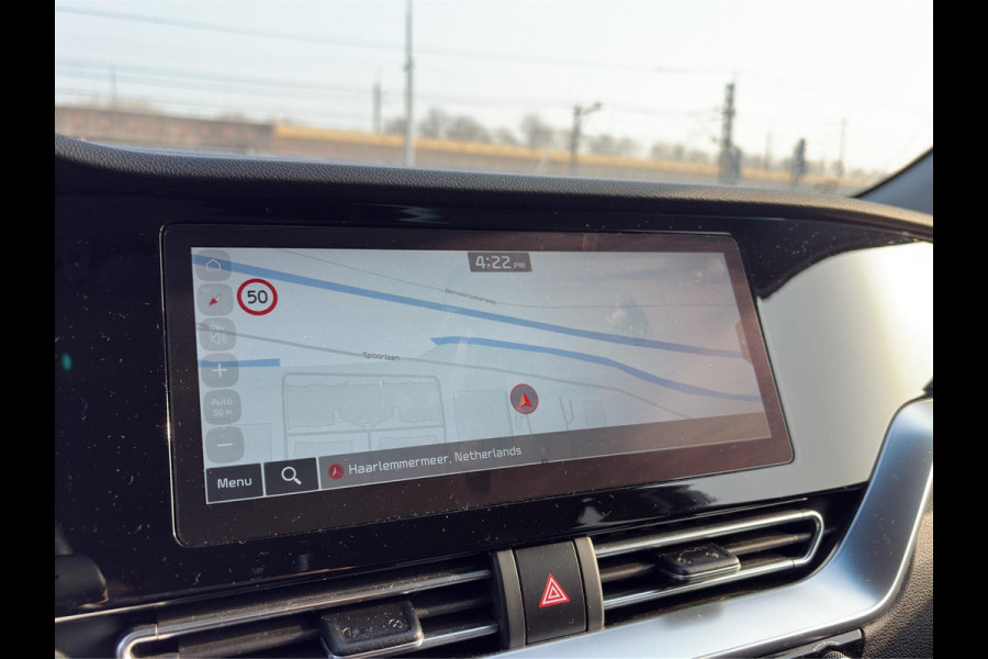 Kia Niro 1.6 GDi PHEV ExecutiveLine | Automaat | Leder | Apple Carplay & Android Auto | Camera | Cruise | Stoelventilatie & Verwarming |
