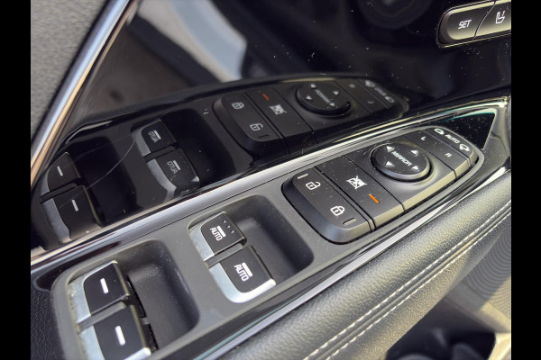 Kia Niro 1.6 GDi PHEV ExecutiveLine | Automaat | Leder | Apple Carplay & Android Auto | Camera | Cruise | Stoelventilatie & Verwarming |