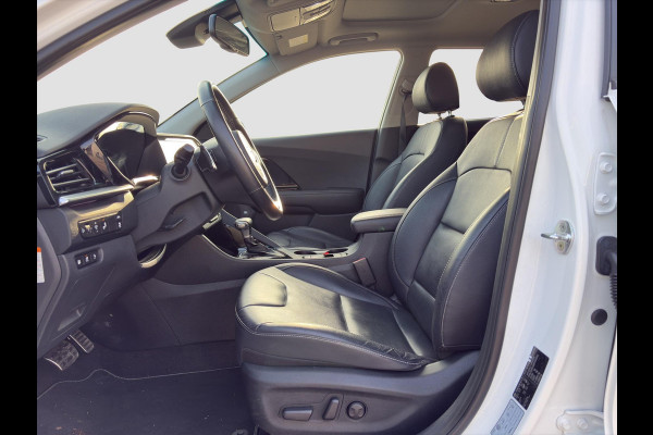 Kia Niro 1.6 GDi PHEV ExecutiveLine | Automaat | Leder | Apple Carplay & Android Auto | Camera | Cruise | Stoelventilatie & Verwarming |