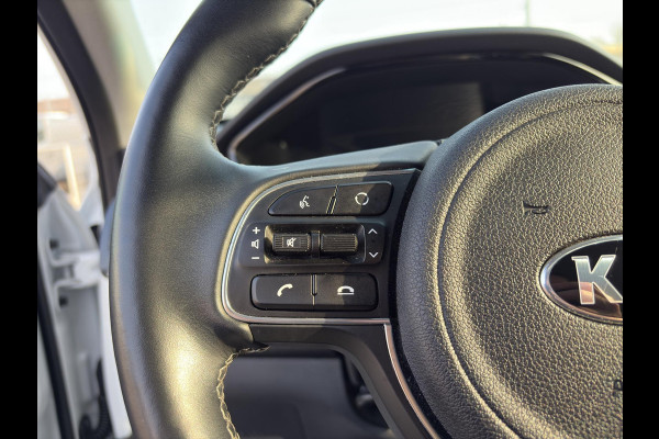 Kia Niro 1.6 GDi PHEV ExecutiveLine | Automaat | Leder | Apple Carplay & Android Auto | Camera | Cruise | Stoelventilatie & Verwarming |