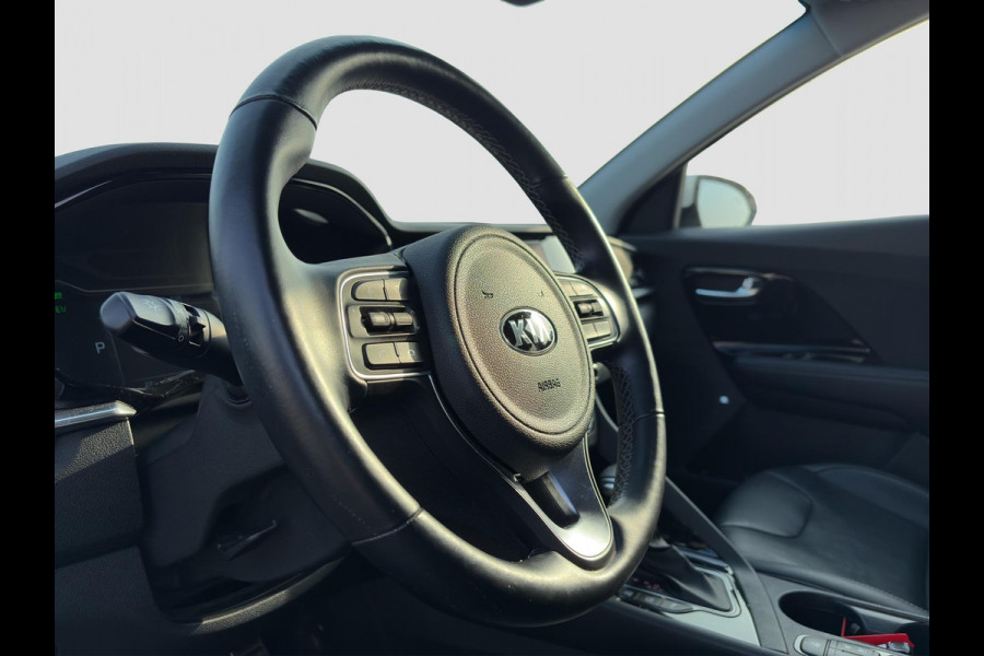 Kia Niro 1.6 GDi PHEV ExecutiveLine | Automaat | Leder | Apple Carplay & Android Auto | Camera | Cruise | Stoelventilatie & Verwarming |