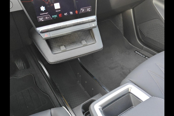 Mitsubishi Eclipse Cross Instyle 87 kWh | Zwart Dak | Leder interieur