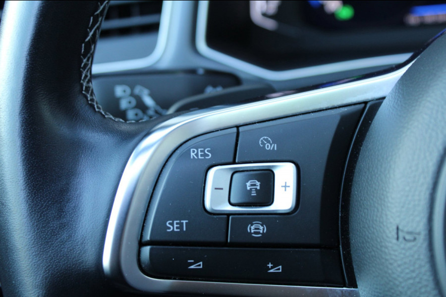 Volkswagen T-Roc Cabrio 1.5 TSI 150pk R-Line DSG7