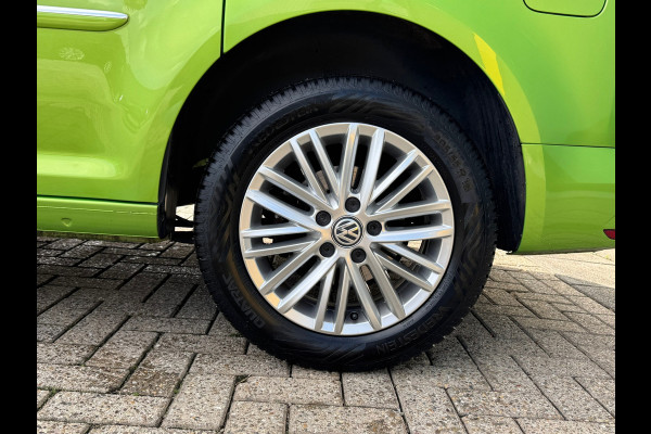 Volkswagen Caddy 1.4 TSI Automaat * 5 pers. * Navigatie * Trekhaak * Stoelverwarming *