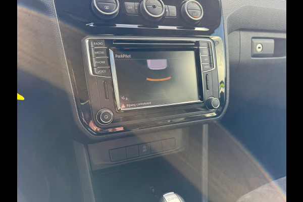 Volkswagen Caddy 1.4 TSI Automaat * 5 pers. * Navigatie * Trekhaak * Stoelverwarming *