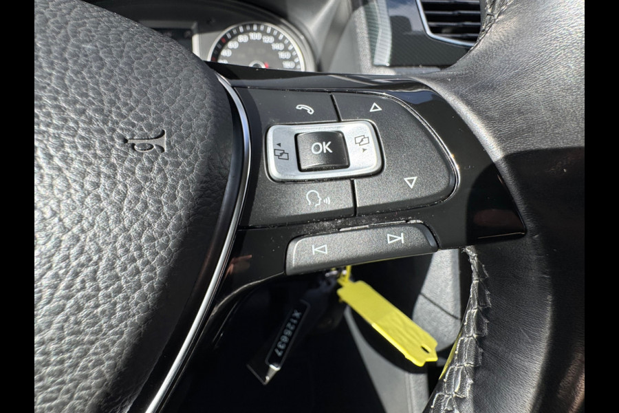 Volkswagen Caddy 1.4 TSI Automaat * 5 pers. * Navigatie * Trekhaak * Stoelverwarming *