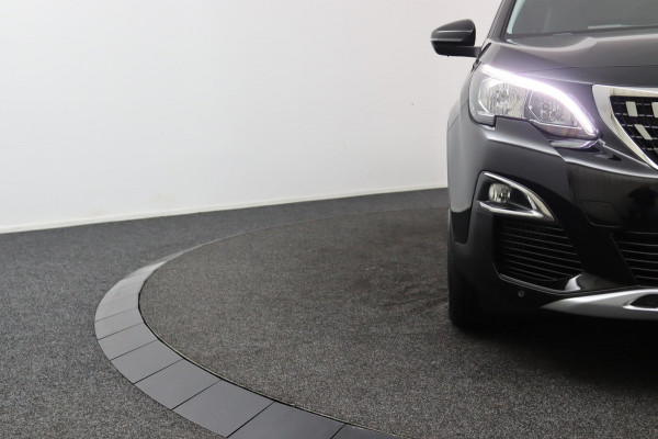 Peugeot 3008 *CARPLAY*CAMERA*ECC*HAAK*NAVI*ELEK.KLEP*1/2LEDER*