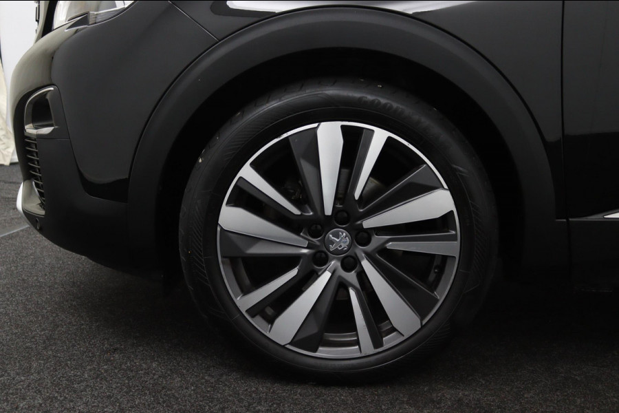 Peugeot 3008 *CARPLAY*CAMERA*ECC*HAAK*NAVI*ELEK.KLEP*1/2LEDER*