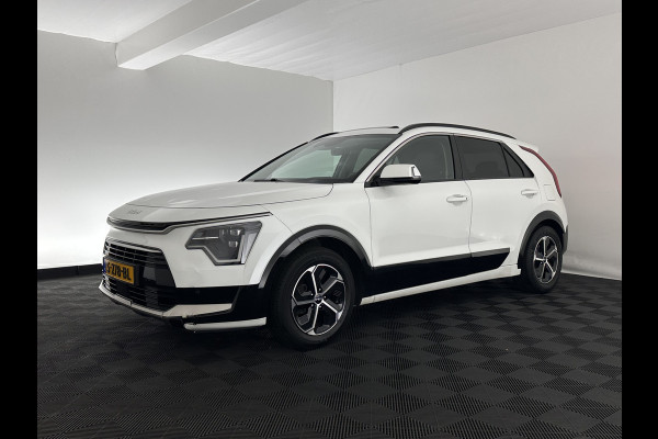 Kia Niro 1.6 GDi Hybrid Dynamic Plus Line (INCL-BTW) Aut. *PANO | HEAD-UP | LEATHER | DIGI-COCKPIT | NAVI-FULLMAP | DAB | ADAPTIVE-CRUISE | CAMERA | HEATED-COMFORTSEATS | KEYLESS | PRIVACYGLASS | SHIFTPADDLES | CARPLAY | TOWBAR | 16"