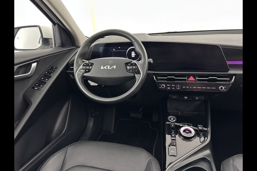 Kia Niro 1.6 GDi Hybrid Dynamic Plus Line (INCL-BTW) Aut. *PANO | HEAD-UP | LEATHER | DIGI-COCKPIT | NAVI-FULLMAP | DAB | ADAPTIVE-CRUISE | CAMERA | HEATED-COMFORTSEATS | KEYLESS | PRIVACYGLASS | SHIFTPADDLES | CARPLAY | TOWBAR | 16"