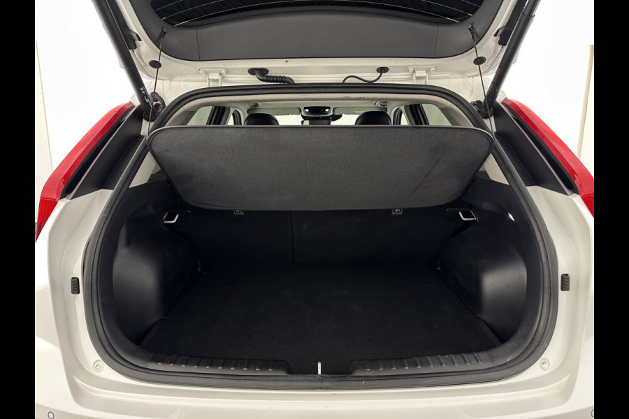 Kia Niro 1.6 GDi Hybrid Dynamic Plus Line (INCL-BTW) Aut. *PANO | HEAD-UP | LEATHER | DIGI-COCKPIT | NAVI-FULLMAP | DAB | ADAPTIVE-CRUISE | CAMERA | HEATED-COMFORTSEATS | KEYLESS | PRIVACYGLASS | SHIFTPADDLES | CARPLAY | TOWBAR | 16"