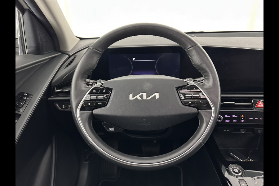 Kia Niro 1.6 GDi Hybrid Dynamic Plus Line (INCL-BTW) Aut. *PANO | HEAD-UP | LEATHER | DIGI-COCKPIT | NAVI-FULLMAP | DAB | ADAPTIVE-CRUISE | CAMERA | HEATED-COMFORTSEATS | KEYLESS | PRIVACYGLASS | SHIFTPADDLES | CARPLAY | TOWBAR | 16"