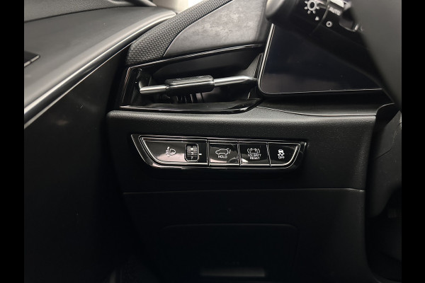 Kia Niro 1.6 GDi Hybrid Dynamic Plus Line (INCL-BTW) Aut. *PANO | HEAD-UP | LEATHER | DIGI-COCKPIT | NAVI-FULLMAP | DAB | ADAPTIVE-CRUISE | CAMERA | HEATED-COMFORTSEATS | KEYLESS | PRIVACYGLASS | SHIFTPADDLES | CARPLAY | TOWBAR | 16"