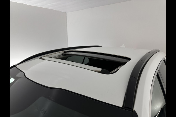 Kia Niro 1.6 GDi Hybrid Dynamic Plus Line (INCL-BTW) Aut. *PANO | HEAD-UP | LEATHER | DIGI-COCKPIT | NAVI-FULLMAP | DAB | ADAPTIVE-CRUISE | CAMERA | HEATED-COMFORTSEATS | KEYLESS | PRIVACYGLASS | SHIFTPADDLES | CARPLAY | TOWBAR | 16"