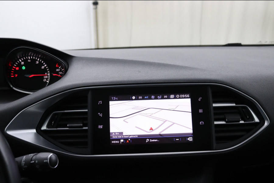 Peugeot 308 SW CARPLAY*130PK*PANO*NAVI*CAMERA*HAAK*CRUISE*ECC*
